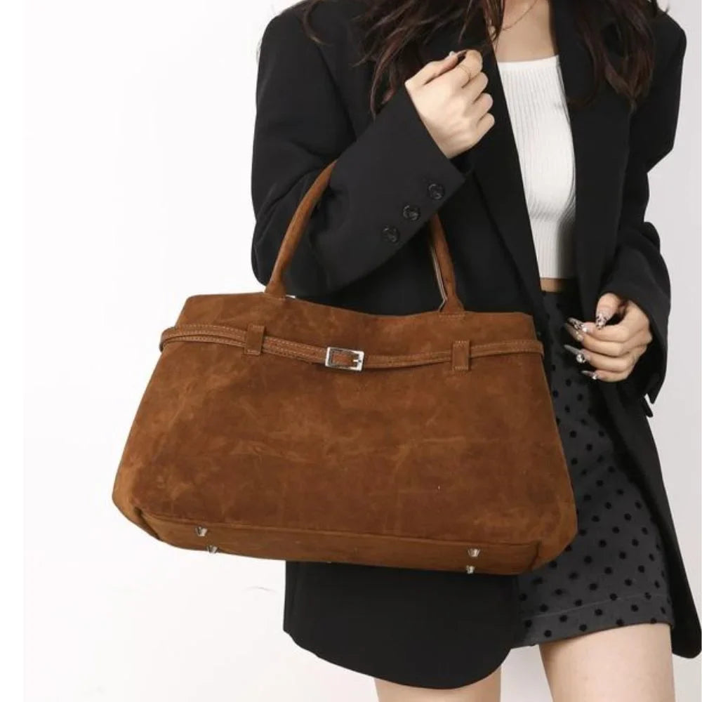 EllaCarry™ | Oversized Shoulder Bag - Roomy, Elegant, Effortless